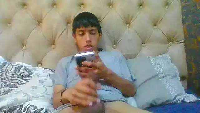 Snapshot of danuel23 chatting on November 2025 06:40:01 PM danuel23 online show from November 2025 06:40:01 PM