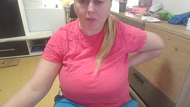 Meliss Official9 online show from February 2026 10:16:01 AM