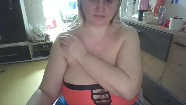 Meliss Official9 online show from April 2026 08:58:02 PM