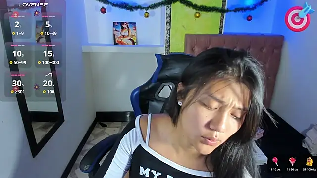 Snapshot of Catalehia_Milk chatting on December 2025 07:31:02 PM Catalehia Milk online show from December 2025 07:31:02 PM