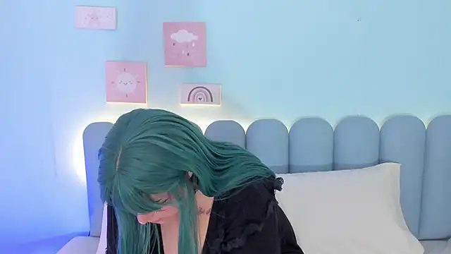 Snapshot of curvy_rousi chatting on November 2025 11:47:01 AM curvy rousi online show from November 2025 11:47:01 AM