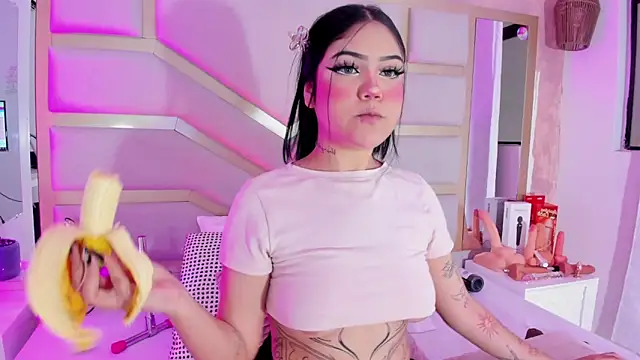 dollsweety online show from October 2025 09:35:02 PM