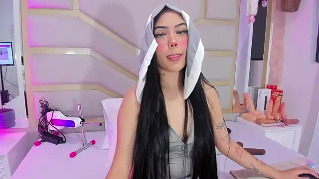 dollsweety online show from October 2025 10:09:01 PM