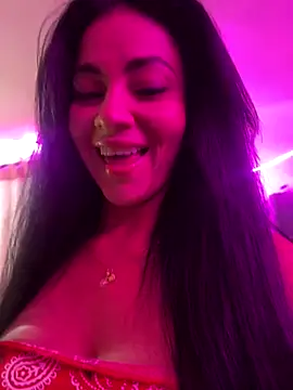 Snapshot of Hot_beauty__ chatting on October 2025 06:33:01 AM Hot beauty online show from October 2025 06:33:01 AM