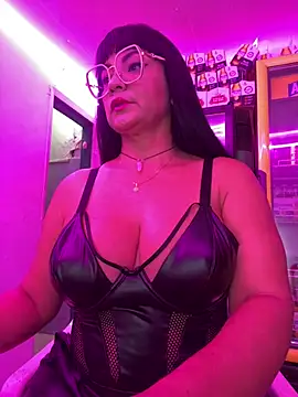 Hot beauty   online show from February 2026 01:56:02 AM