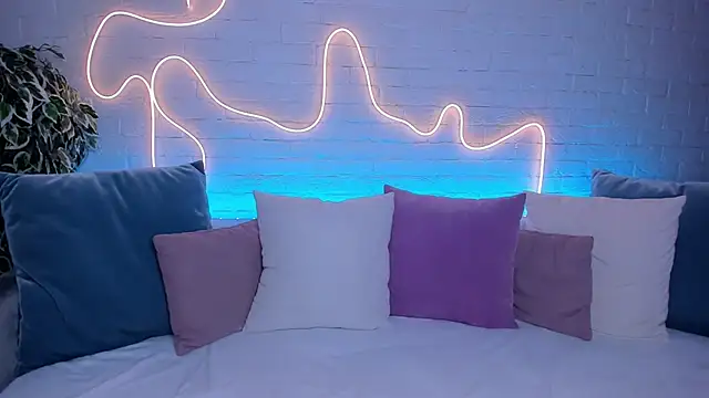 rossy babe  online show from October 2025 12:22:02 AM