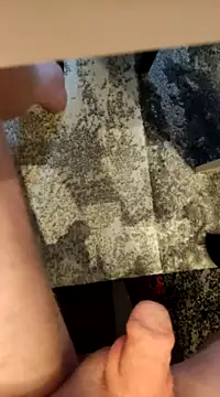 Snapshot of Warumnicht1980 chatting on February 2025 02:05:01 PM Warumnicht1980 online show from February 2025 02:05:01 PM