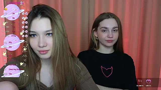 Snapshot of LuxuryGirl__ chatting on March 2025 10:35:02 AM LuxuryGirl online show from March 2025 10:35:02 AM