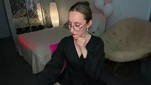 MelodyOfLovee online show from February 2025 08:11:02 AM