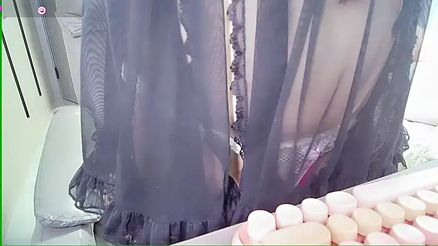 Snapshot of Xiaoyu-G chatting on October 2025 01:25:01 AM Xiaoyu-G online show from October 2025 01:25:01 AM