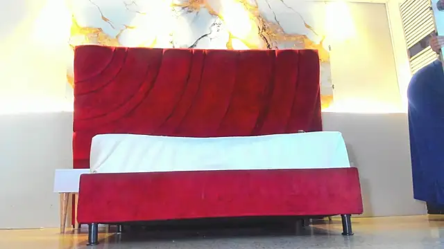 Snapshot of MAISE_HILL1 chatting on September 2025 01:11:02 PM MAISE HILL1 online show from September 2025 01:11:02 PM