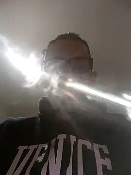 Snapshot of jonyfree1978 chatting on December 2024 10:31:01 PM jonyfree1978 online show from December 2024 10:31:01 PM