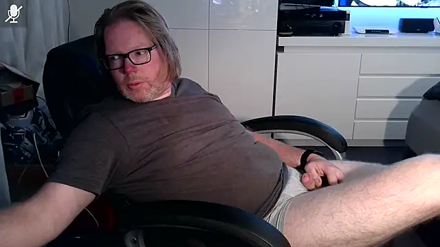 VSteph online show from September 2025 07:14:02 PM