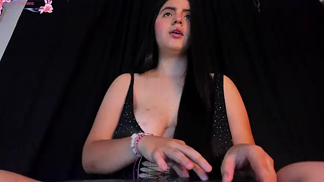 AnithaaYork online show from May 2026 08:17:01 PM