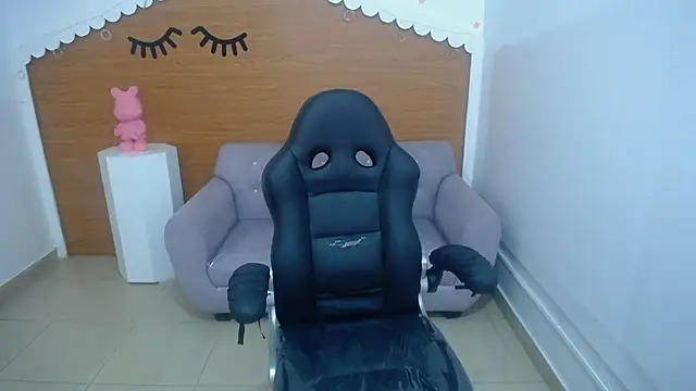 Chinatsu t online show from December 2025 12:43:01 PM