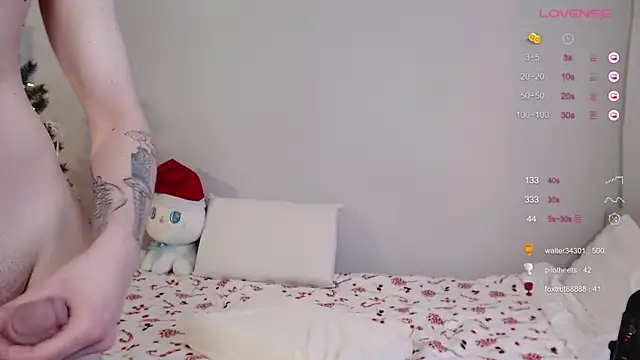 duomooncouple online show from December 2024 11:04:02 AM