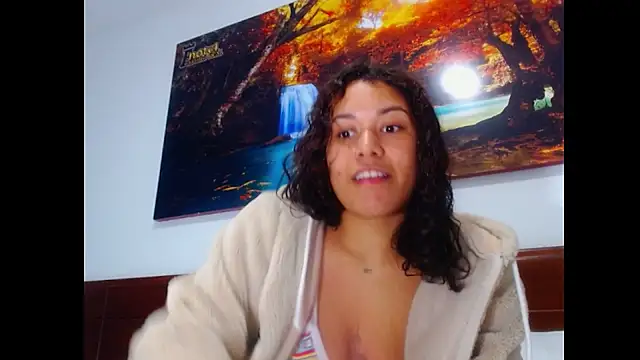 Snapshot of perverted_couple_- chatting on December 2024 04:09:01 AM perverted couple - online show from December 2024 04:09:01 AM