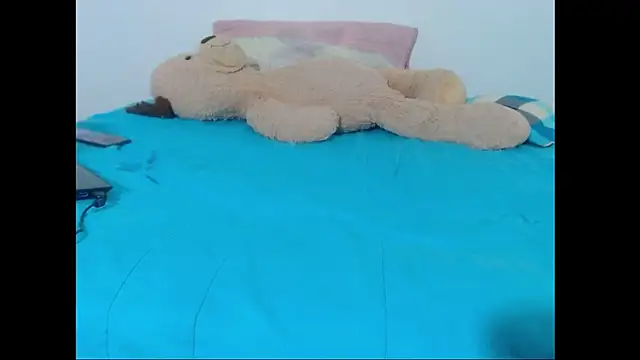 Snapshot of perverted_couple_- chatting on January 2025 11:00:02 PM perverted couple - online show from January 2025 11:00:02 PM