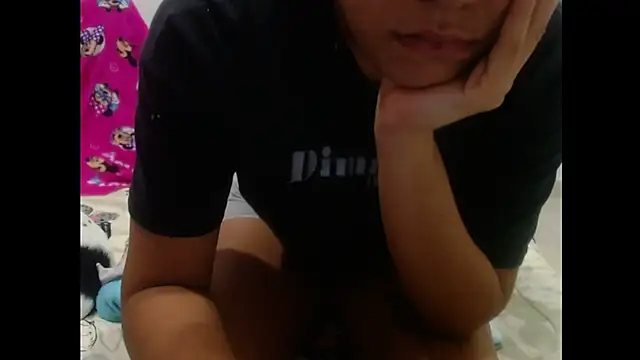 Snapshot of perverted_couple_- chatting on February 2025 02:41:01 PM perverted couple - online show from February 2025 02:41:01 PM