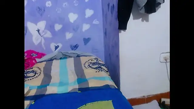 Snapshot of perverted_couple_- chatting on September 2025 11:40:01 PM perverted couple - online show from September 2025 11:40:01 PM