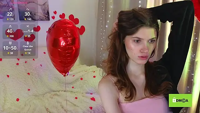 Hello Vivienne online show from February 2025 05:57:01 PM