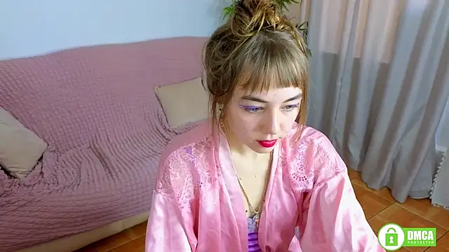 Hello Vivienne online show from September 2025 10:48:01 AM