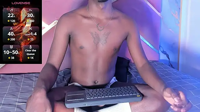 Snapshot of xBlack_Hotx chatting on May 2026 07:41:01 PM xBlack Hotx online show from May 2026 07:41:01 PM