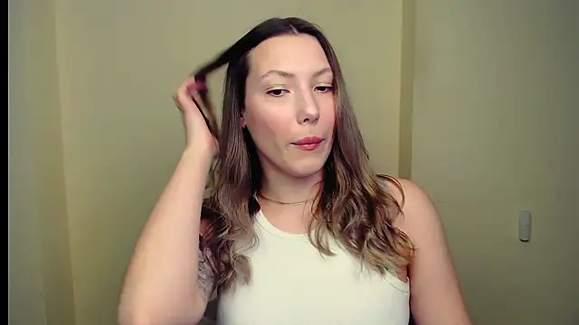 Snapshot of VanessaMay_ chatting on March 2025 05:28:01 PM VanessaMay online show from March 2025 05:28:01 PM