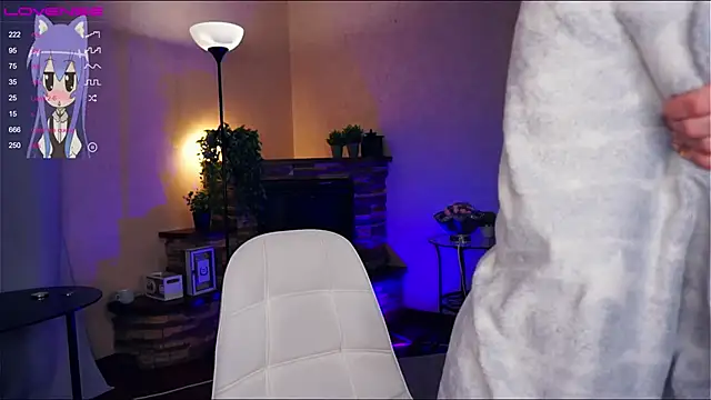 LynetBurby online show from December 2024 11:18:01 PM