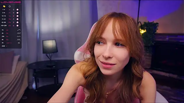 LynetBurby online show from March 2025 01:41:01 PM