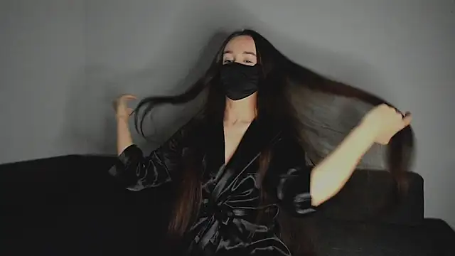 AngelinaAdderly online show from April 2026 07:17:02 PM