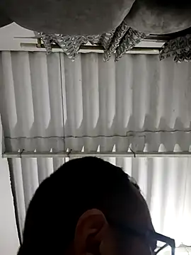 Snapshot of very2_sexy chatting on September 2025 03:17:02 AM very2 sexy online show from September 2025 03:17:02 AM