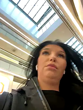 Tisha Busty online show from October 2025 11:16:01 AM