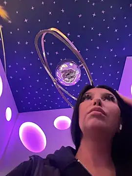 Tisha Busty online show from March 2026 01:44:01 PM