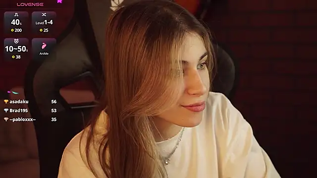 EllieCutes online show from February 2025 11:44:02 AM