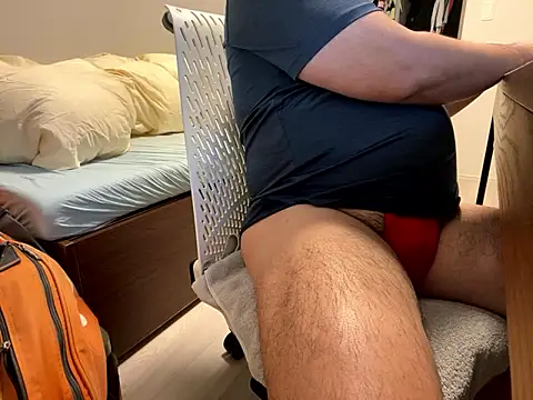 Snapshot of loinclothgay chatting on December 2024 06:20:01 AM loinclothgay online show from December 2024 06:20:01 AM