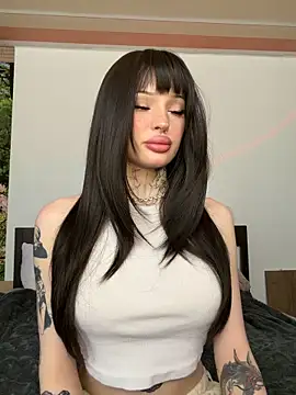 madelinexx online show from April 2026 09:32:02 AM