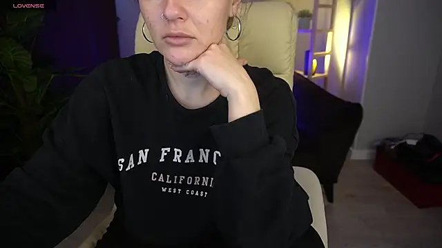 MaribelRiverr  online show from December 2024 06:22:02 AM