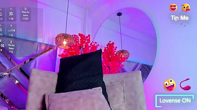 Snapshot of KimVelezz chatting on February 2025 07:31:02 PM KimVelezz online show from February 2025 07:31:02 PM