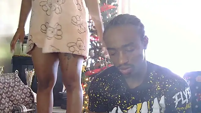 Snapshot of exotic__couple chatting on December 2024 04:43:01 PM exotic  couple online show from December 2024 04:43:01 PM