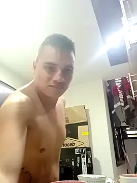 Snapshot of ahntony__69 chatting on December 2024 09:24:02 PM ahntony  69 online show from December 2024 09:24:02 PM