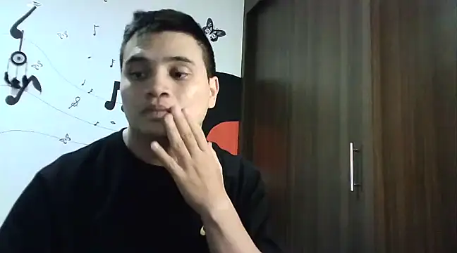 Snapshot of ahntony__69 chatting on February 2025 03:51:02 PM ahntony  69 online show from February 2025 03:51:02 PM