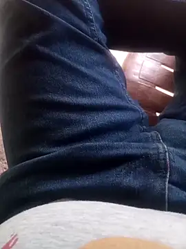 Snapshot of sadunt chatting on September 2025 06:06:02 AM sadunt online show from September 2025 06:06:02 AM