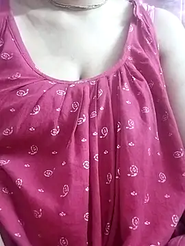 Snapshot of miss-Riy chatting on February 2025 04:42:02 PM miss-Riy online show from February 2025 04:42:02 PM