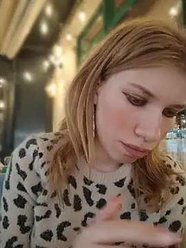 EvaRush online show from March 2026 03:39:02 PM