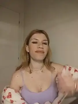 EvaRush online show from March 2026 08:09:01 PM