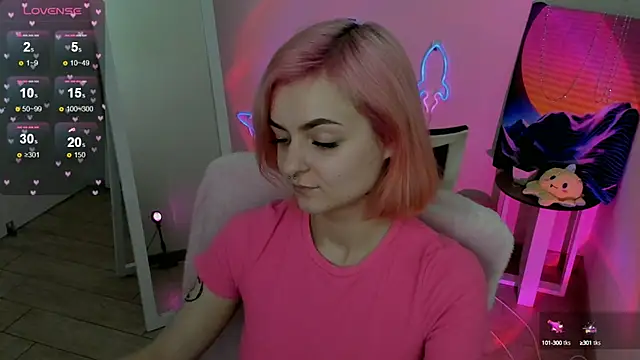 Fire Bestie online show from February 2025 01:40:02 PM