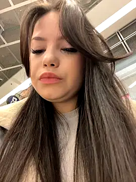 Chloe  Moon online show from December 2025 02:23:02 PM