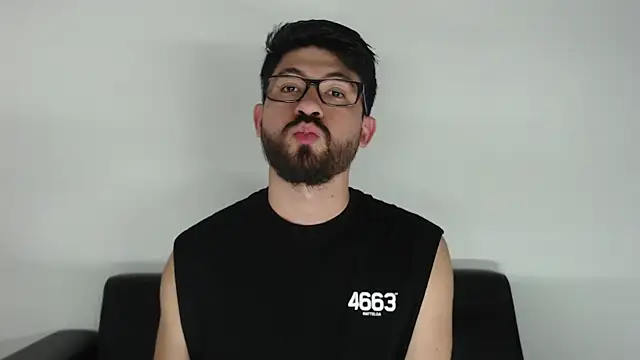 Snapshot of Galit_g chatting on November 2025 10:53:02 PM Galit g online show from November 2025 10:53:02 PM