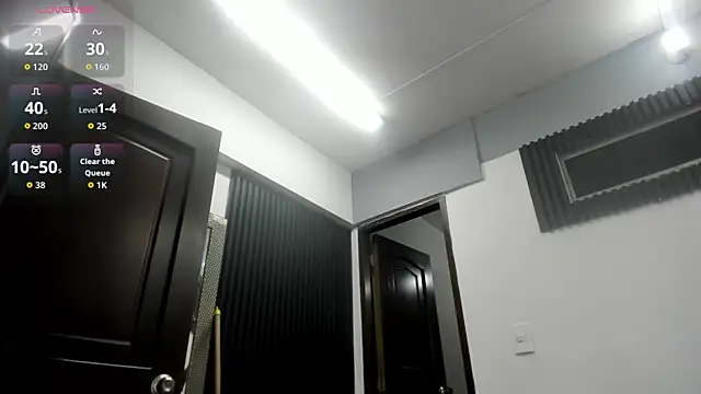 Analiasmith89 online show from January 2026 04:37:02 AM